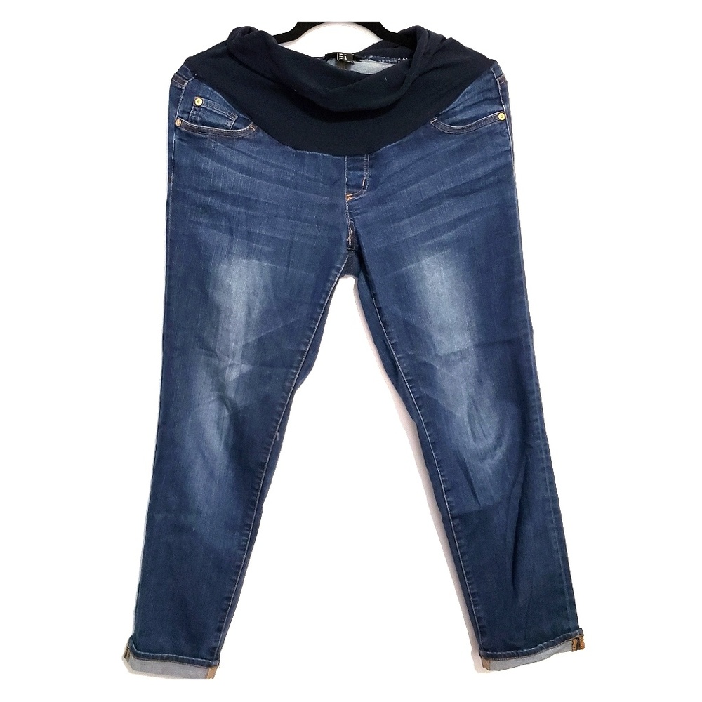 LED Luxe Essential Denim Maternity Faded Jeans 30